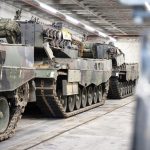 Tramvay yerine tank Alman sanayisinin militarist dönüşümü üzerine I Murat Çakır